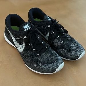Nike Flyknit Lunar 3 Mens size 10